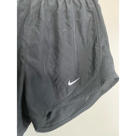 Nike Dri- Fit Black w/ White Logo Womens Running Athletic Shorts Size XS - Picture 3 of 4